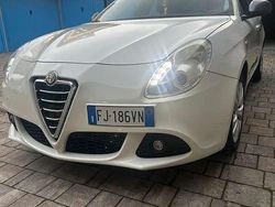 Usata 2013 Alfa Romeo Giulietta Business Tre volumi | 5000 € (Super prezzo)