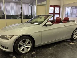 Argento Usata 2009 BMW 320 Cabriolet Cabrio | 10.490 € (Buon prezzo)