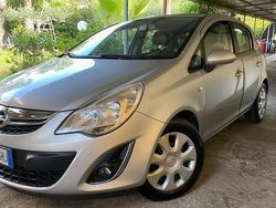 Grigio Usata 2013 Opel Corsa Edition Due volumi | 3200 €