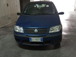 Blu Usata 2003 Fiat Punto Due volumi | 1800 € (Buon prezzo)