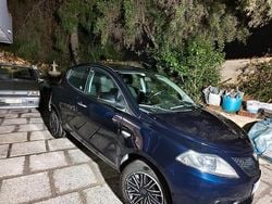 Blu Usata 2018 Lancia Ypsilon Platinum Due volumi | 9500 € (Buon prezzo)