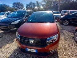 Rosso Usata 2020 Dacia Sandero Acces Tre volumi | 6500 € (Buon prezzo)