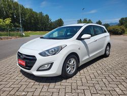 Bianco Usata 2015 Hyundai i30 Comfort Station wagon | 4750 € (Ottimo prezzo)