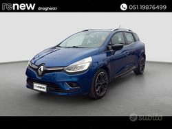 Blu Usata 2019 Renault Clio IV Life Tre volumi | 8900 € (Buon prezzo)