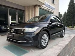 Nero Usata 2022 VW Tiguan Life SUV | 23.799 € (Ottimo prezzo)