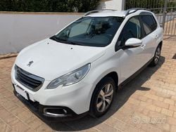 Bianco Usata 2014 Peugeot 2008 Allure SUV | 7900 € (Buon prezzo)
