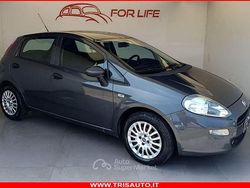 Grigio Usata 2016 Fiat Punto Due volumi | 5900 € (Buon prezzo)