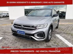 Nuova 2024 VW T-Roc R-line SUV | 30.500 € (Buon prezzo)