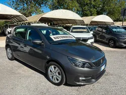 Grigio Usata 2021 Peugeot 308 Active Tre volumi | 15.899 € (Buon prezzo)