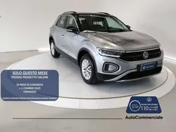Argento Usata 2023 VW T-Roc Life SUV | 27.200 € (Ottimo prezzo)