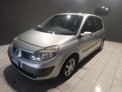 Grigio Usata 2006 Renault Scénic II Exception Monovolume | 1900 € (Ottimo prezzo)