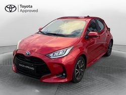 Rosso Usata 2022 Toyota Yaris Trend Tre volumi | 17.900 € (Buon prezzo)