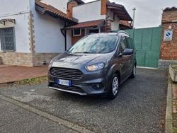 Grigio Usata 2018 Ford Tourneo Courier Monovolume | 14.800 € (Buon prezzo)