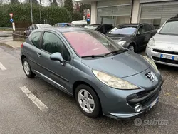 Grigio Usata 2007 Peugeot 207 Tre volumi | 2900 € (Buon prezzo)