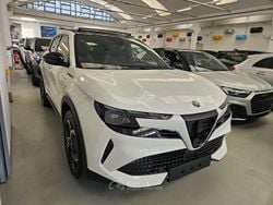 Bianco sempione Nuova 2025 Alfa Romeo Junior Edizione Speciale SUV | 27.900 € (Buon prezzo)
