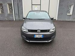 Usata 2013 VW Polo Comfortline Tre volumi | 5400 € (Buon prezzo)