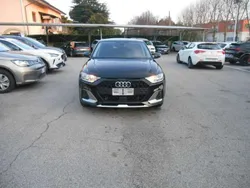 Nero Usata 2023 Audi A1 Advanced Plus Due volumi | 24.000 € (Buon prezzo)