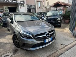 Grigio Usata 2017 Mercedes A180 Tre volumi | 16.500 € (Buon prezzo)