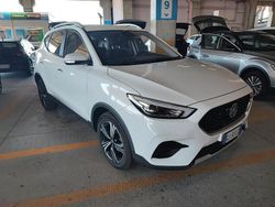Bianco Usata 2023 MG ZS Comfort Tre volumi | 13.900 € (Buon prezzo)