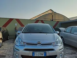 Argento Usata 2017 Citroën C3 Feel Due volumi | 7000 € (Ottimo prezzo)