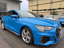 Blu/azzurro Usata 2022 Audi A3 S-Line Tre volumi | 27.500 € (Ottimo prezzo)