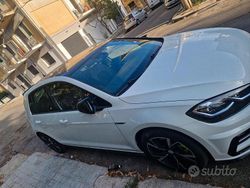 Bianco Usata 2018 VW Golf VII Tre volumi | 19.900 € (Molto cara)