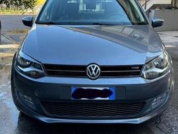 Grigio Usata 2011 VW Polo Due volumi | 4900 € (Buon prezzo)