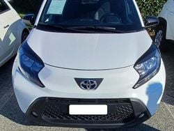 Bianco(met.) Usata 2024 Toyota Aygo X SUV | 15.600 € (Buon prezzo)