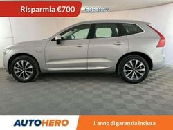Argento Usata 2022 Volvo XC60 Core SUV | 38.199 € (Cara)