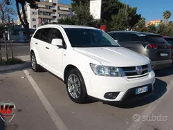 Bianco Usata 2014 Fiat Freemont Lounge SUV | 7999 € (Buon prezzo)
