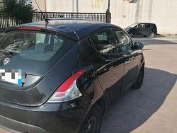 Nero Usata 2015 Lancia Ypsilon Due volumi | 6500 €