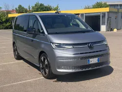 Grigio Usata 2024 VW T7 Style Furgone | 55.000 € (Ottimo prezzo)