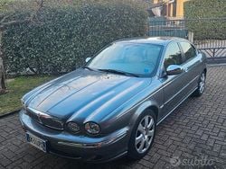 Grigio Usata 2007 Jaguar X-type Executive Tre volumi | 3500 € (Ottimo prezzo)
