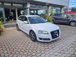 Bianco Usata 2011 Audi A3 Ambition Tre volumi | 7400 € (Buon prezzo)