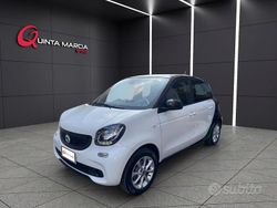 Bianco Usata 2018 Smart ForFour Due volumi | 9590 € (Buon prezzo)