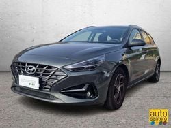 Grigio Usata 2023 Hyundai i30 Tre volumi | 18.350 € (Super prezzo)