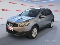 Grigio Usata 2010 Nissan Qashqai +2 N-TEC SUV | 3900 € (Ottimo prezzo)