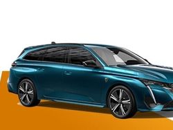 Verde olivine Usata 2023 Peugeot e-308 Allure Due volumi | 38.280 € (Molto cara)