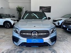 Grigio Usata 2020 Mercedes GLB180 Premium SUV | 26.900 € (Buon prezzo)