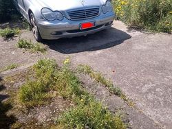 Grigio Usata 2001 Mercedes C220 Elegance Tre volumi | 1000 € (Super prezzo)