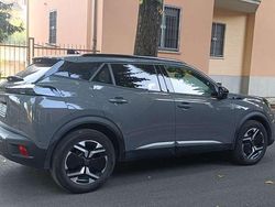 Grigio Usata 2024 Peugeot e-2008 Allure SUV | 25.800 €