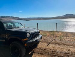 Usata 2006 Jeep Cherokee SUV | 9750 €