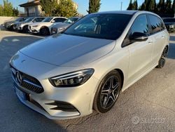 Grigio Usata 2019 Mercedes B200 Premium Monovolume | 24.500 € (Cara)