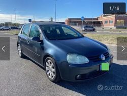 Usata 2007 VW Golf V Sportline Tre volumi | 2100 € (Buon prezzo)