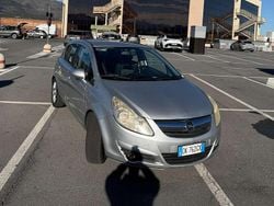Grigio Usata 2007 Opel Corsa Cosmo Tre volumi | 2200 € (Ottimo prezzo)