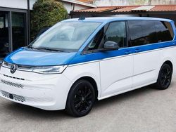 Bi colore Usata 2023 VW T7 Style Furgone | 51.800 € (Buon prezzo)