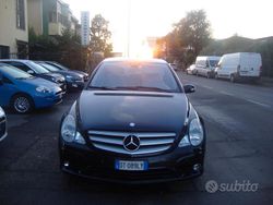 Nero Usata 2009 Mercedes R280 Premium Monovolume | 7800 € (Buon prezzo)