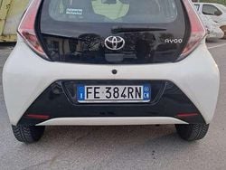 Usata 2016 Toyota Aygo X-wave Due volumi | 9000 € (Buon prezzo)