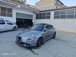 Usata 2015 Alfa Romeo Giulietta Quadrifoglio Verde Tre volumi | 14.500 € (Molto cara)
