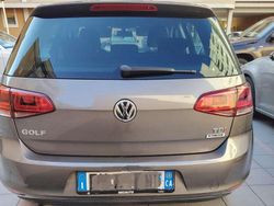 Grigio Usata 2015 VW Golf VII Highline Tre volumi | 8500 € (Ottimo prezzo)